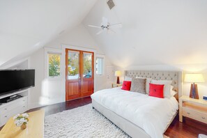 4 chambres, fer et planche à repasser, Wi-Fi, draps fournis