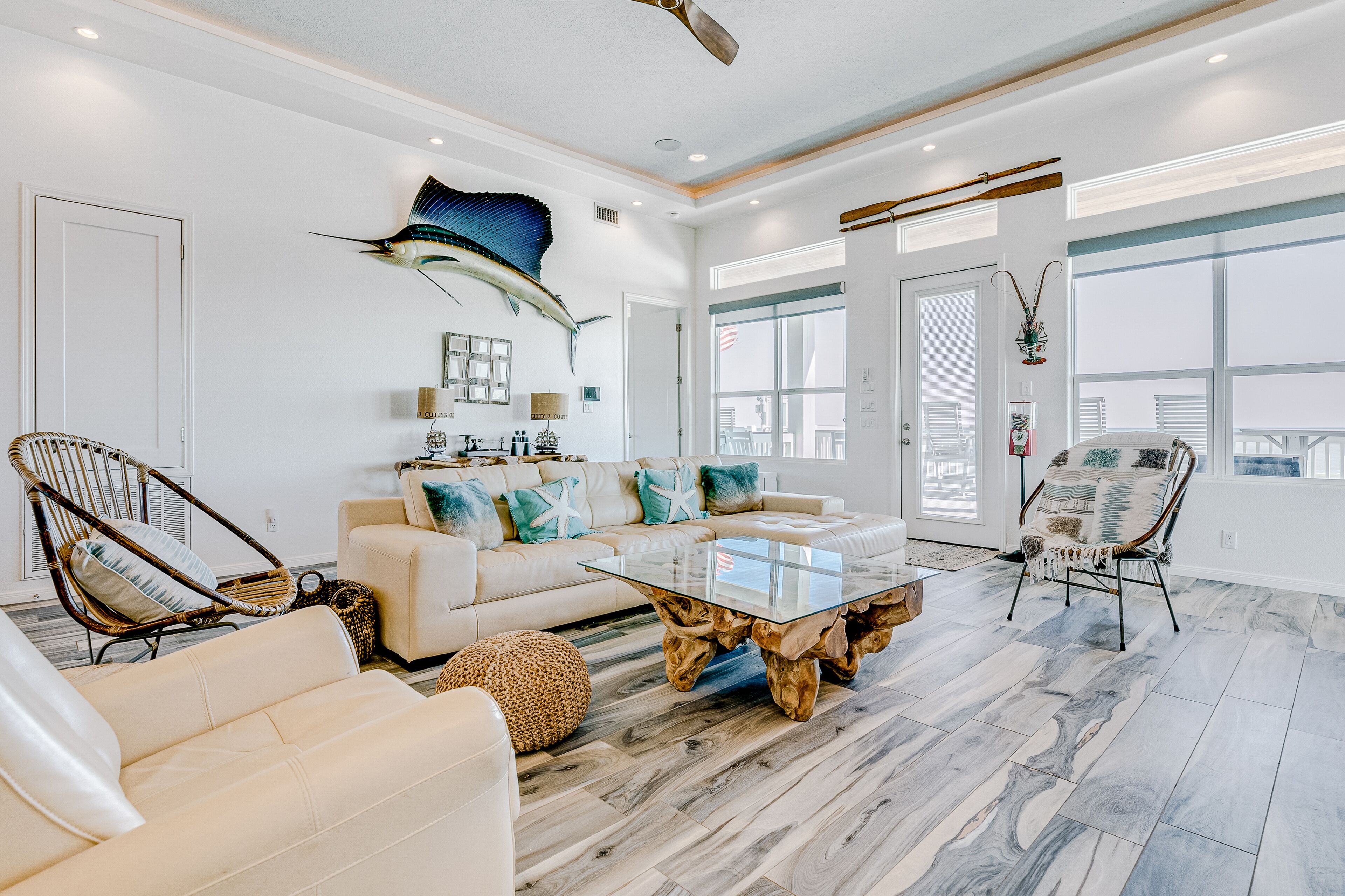 Beautiful oceanfront home with a private hot tub and expansive decks