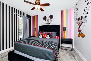 5 habitaciones, caja de seguridad en la habitación y escritorio