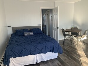 1 bedroom, free WiFi, bed sheets