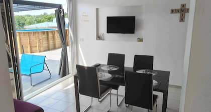 Rayon de soleil Bas de villa T3 plage Ă 2km