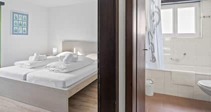 Gemütliche Wohnung für 6 Personen mit W-LAN, TV und Balkon