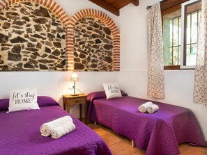 2 camere, ferro/asse da stiro, culla da viaggio, Wi-Fi gratuito
