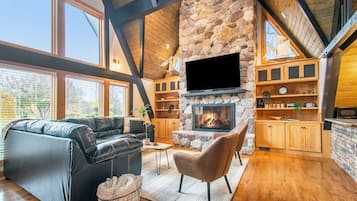 Smart TV, fireplace, offices