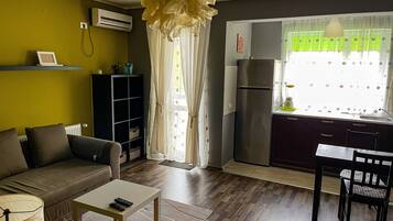 Smart TV, DVD player, offices