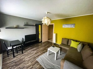 Smart-TV, DVD-Player, Arbeitsbereiche