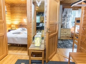 2 bedrooms
