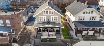 ★ Caesar’s Palace ★ Old North Duplex near OSU★