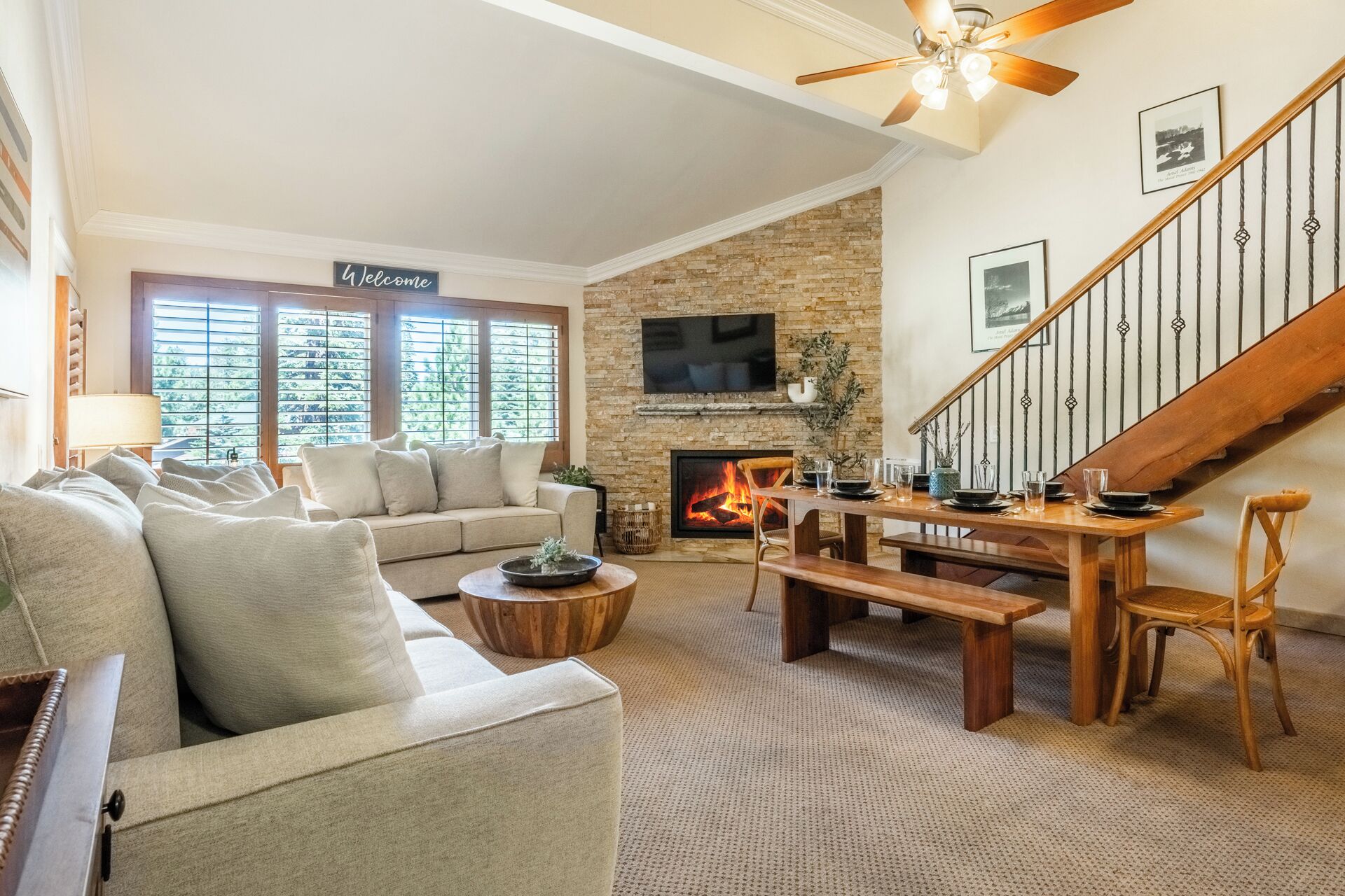 Smart TV, fireplace, DVD player