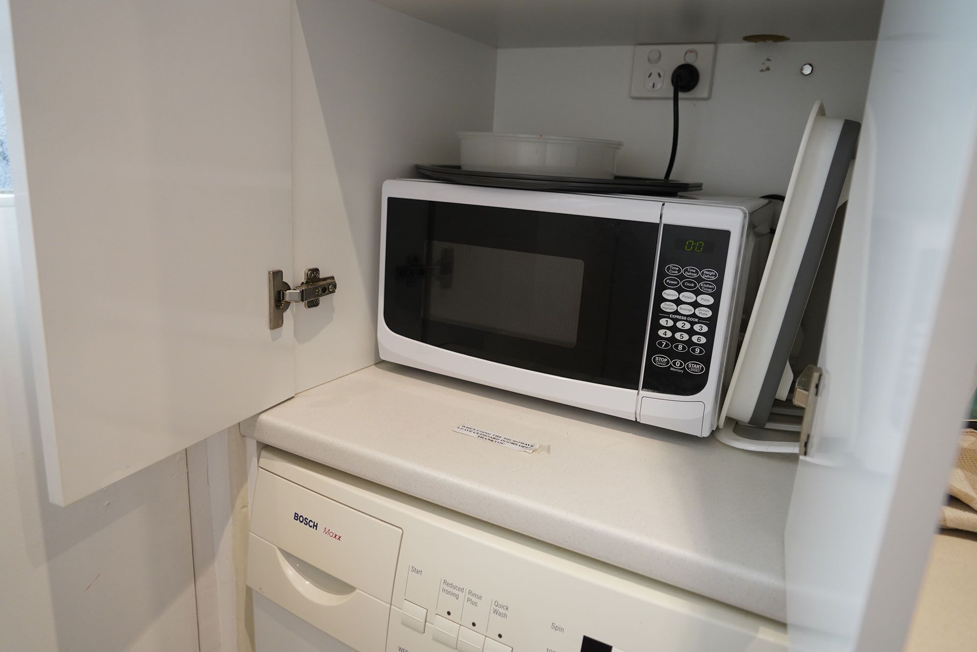 Seaside Escape @ Irene's Seaside Villa. 2br✔Nespresso✔Netflix✔Kitchen✔Carpark — image 17