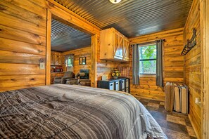 1 bedroom, internet, bed sheets