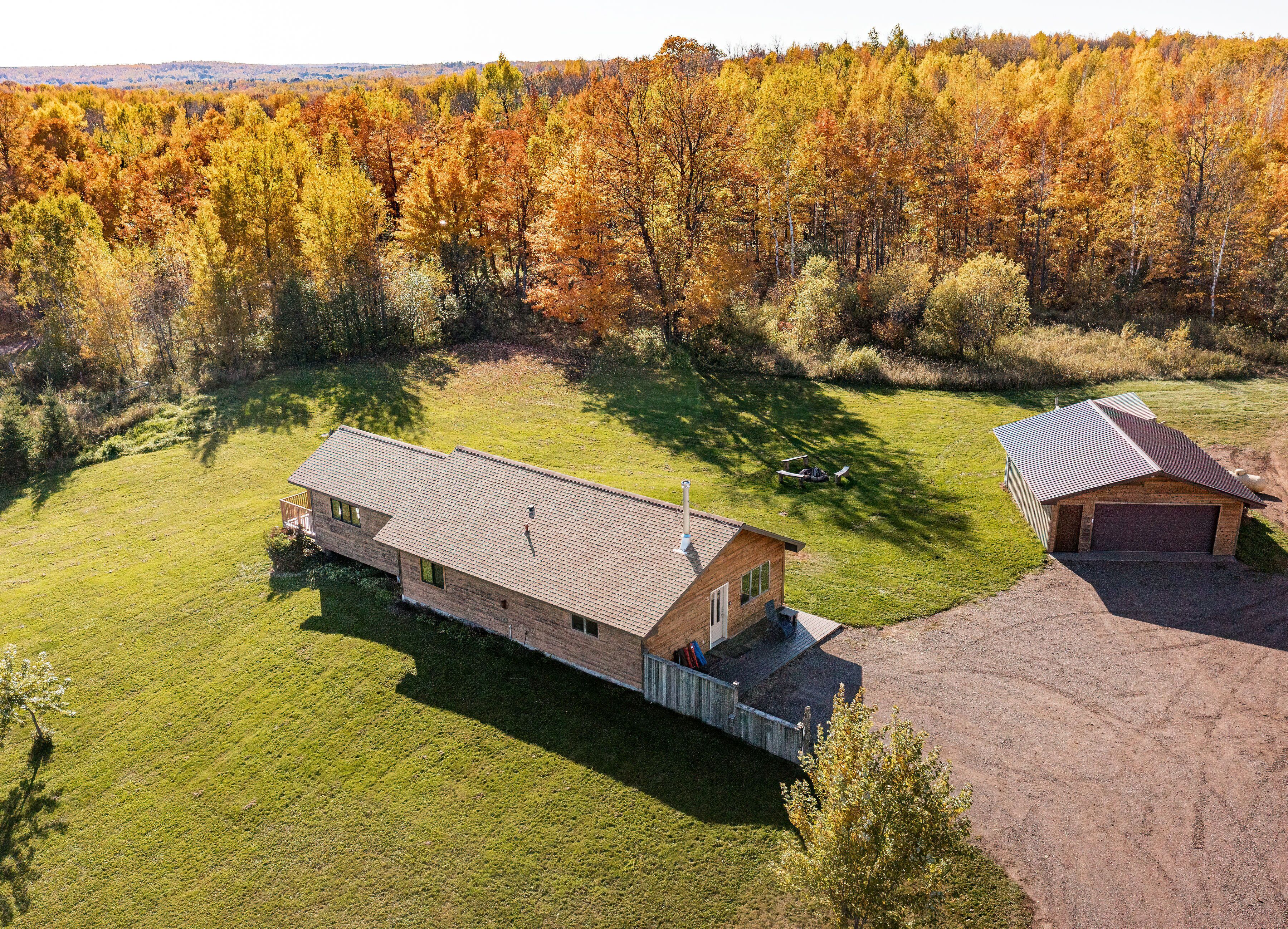 Country Oasis- 10 miles from downtown Duluth