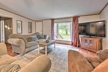 White Lake Vacation Rental | 3BR | 2BA | Stairs Required for Entry | 1,734 Sq Ft