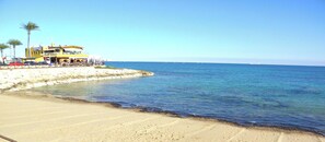 Beach nearby - Apartment with Large Roof Solarium, Pool, Garden, Barbecue, A/C & Wi-Fi (Orihuela Costa)