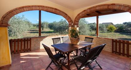 Pet-friendly Holiday Apartment "A contatto con la natura - Orosei" with Garden, Terrace & Wi-Fi