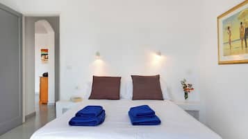 2 chambres, fer et planche Ă repasser, Wi-Fi gratuit, draps fournis