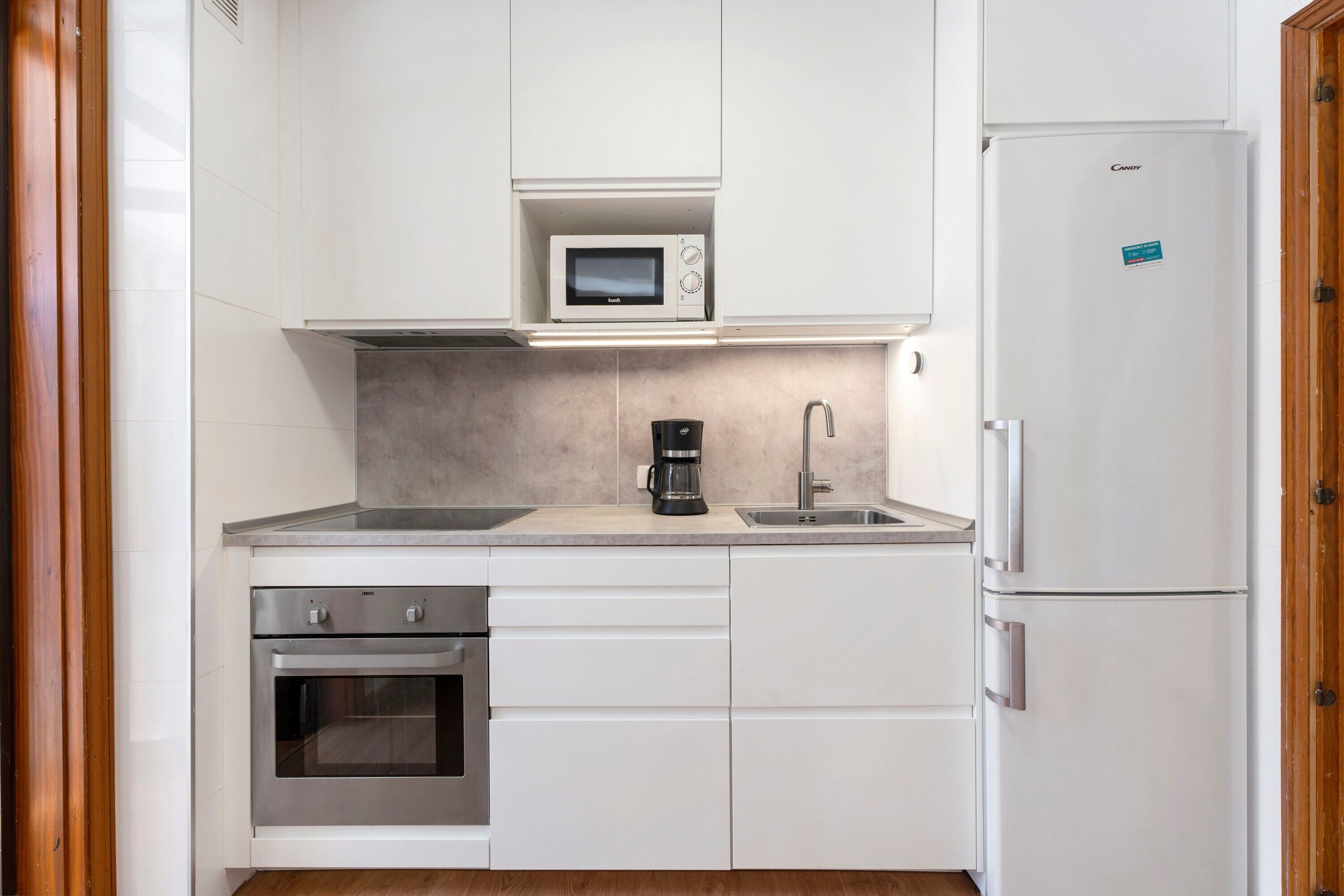 Fridge, microwave, stovetop, coffee/tea maker