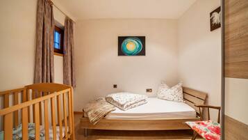 2 makuuhuonetta, ilmainen Wi-Fi, vuodevaatteet