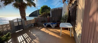 Vakantiehuis 'Beachhouse in Puntas de Calnegre' met Wi-Fi, tuin & terras