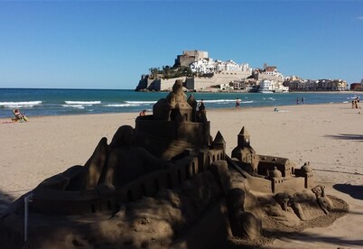 Individual Villa Peñíscola with Sea Views, Garden and Wi-Fi