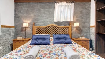 2 camere, ferro/asse da stiro, Wi-Fi gratuito, lenzuola