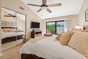 3 soverom, strykejern/-brett, wi-fi og sengetøy