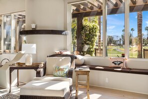 TV, fireplace, stereo, offices