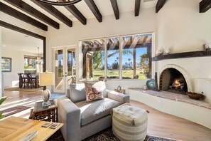 TV, fireplace, stereo, offices