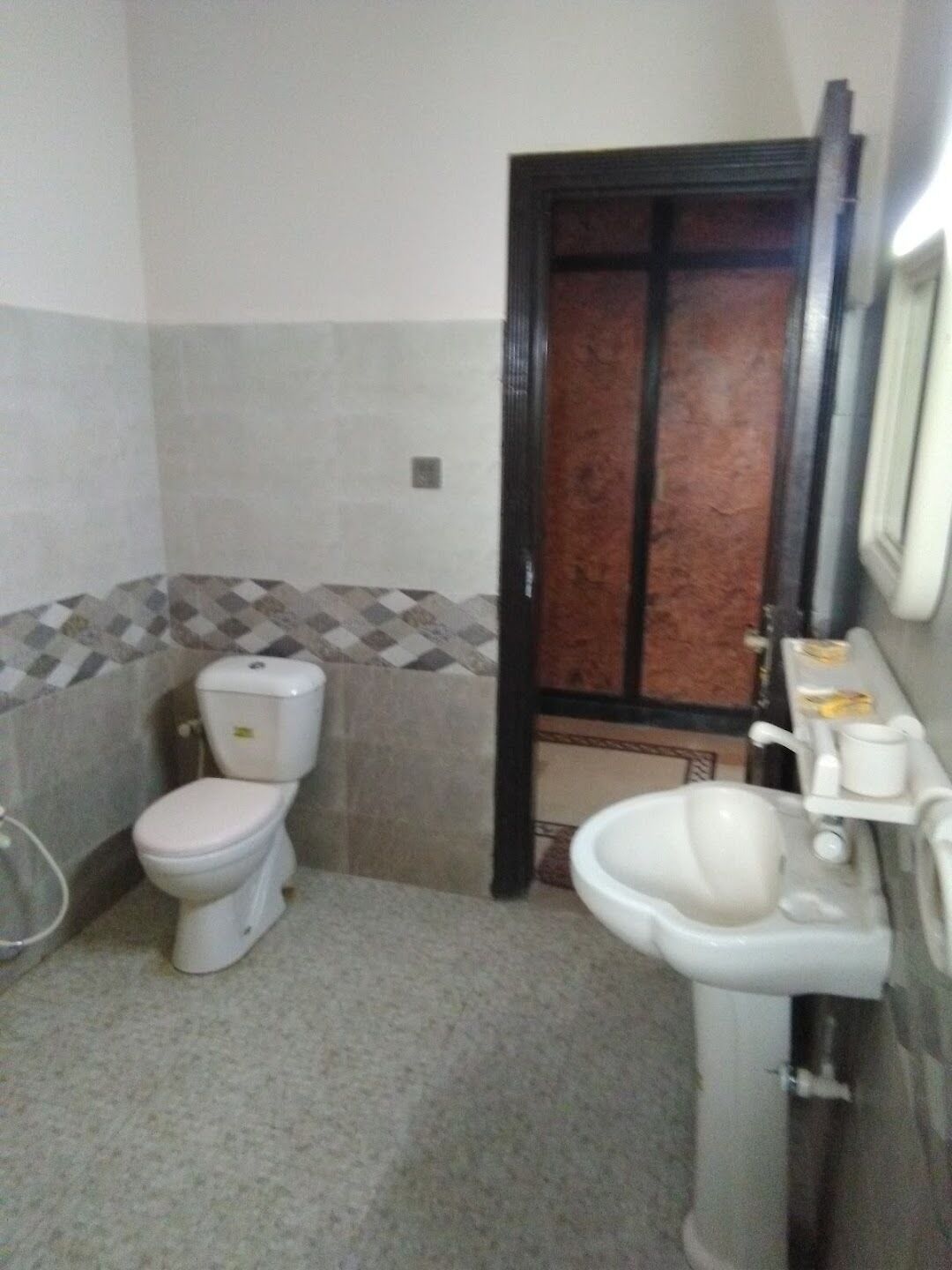 standard double room | free wifi, bed sheets