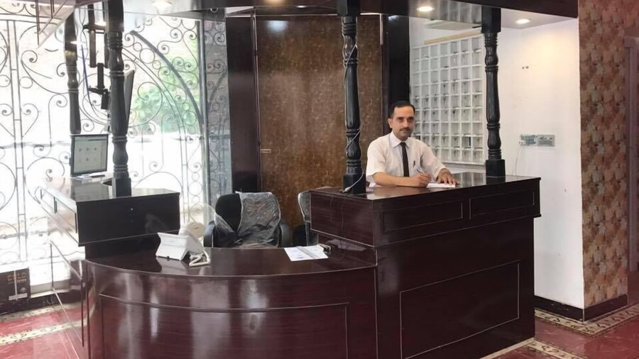 Al Harmain Restaurant