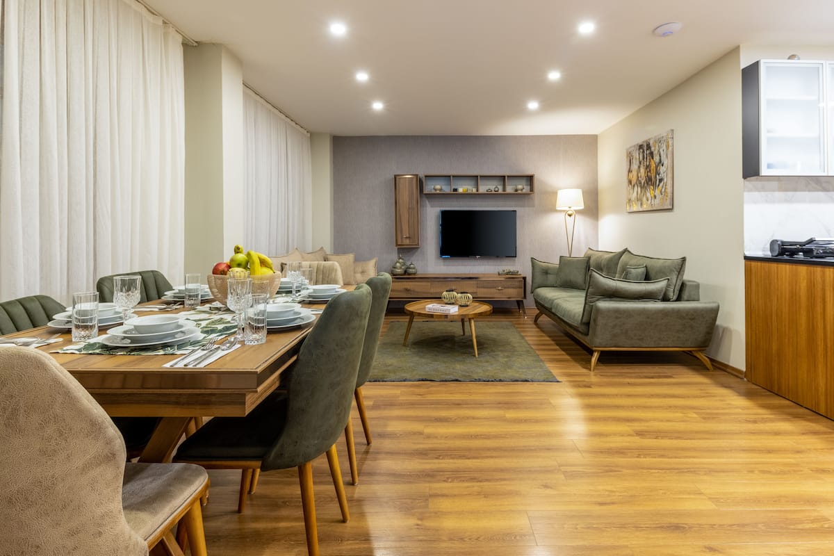Deluxe-Apartment, 2 Schlafzimmer, Gartenblick | Wohnbereich