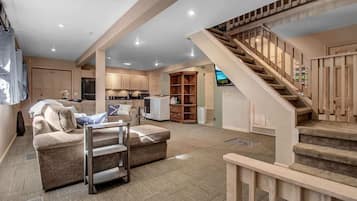 Smart TV, fireplace, video games, books