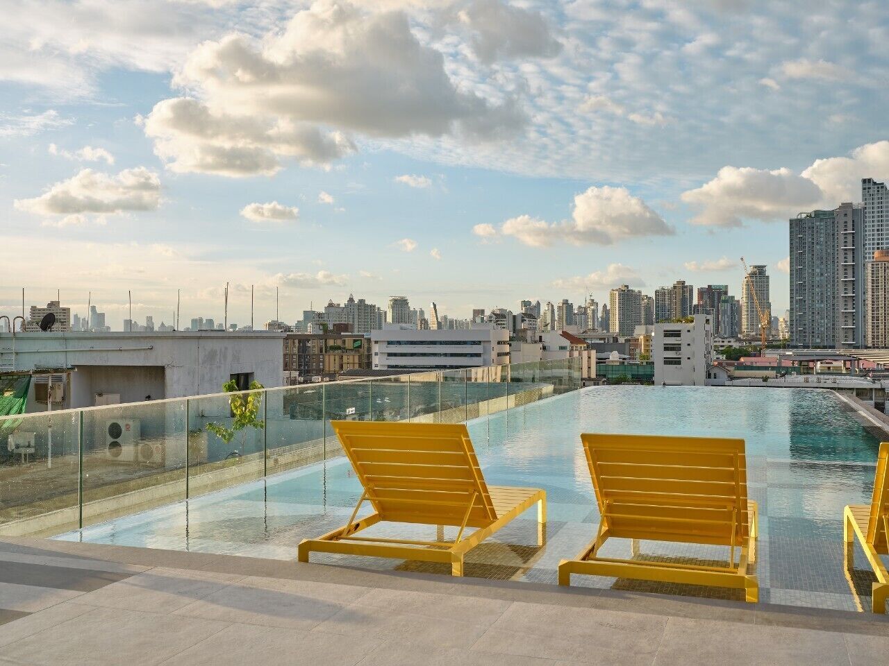 Foto - The Quarter Onnut by UHG