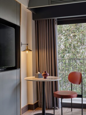 Superior Room, 1 King Bed | Minibar, in-room safe, desk, blackout curtains - The Quarter Onnut by UHG (Bangkok)