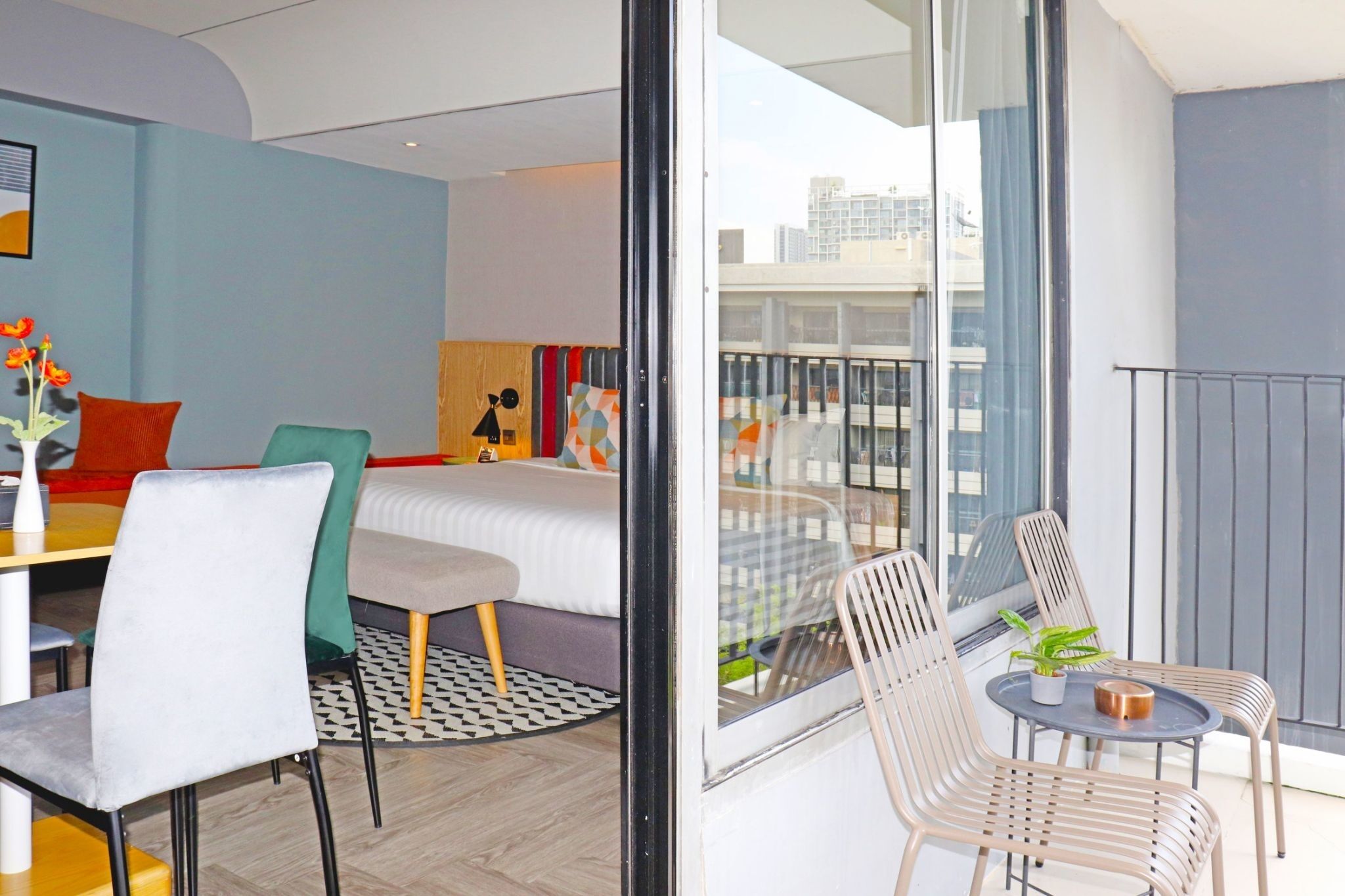 Foto - The Quarter Onnut by UHG