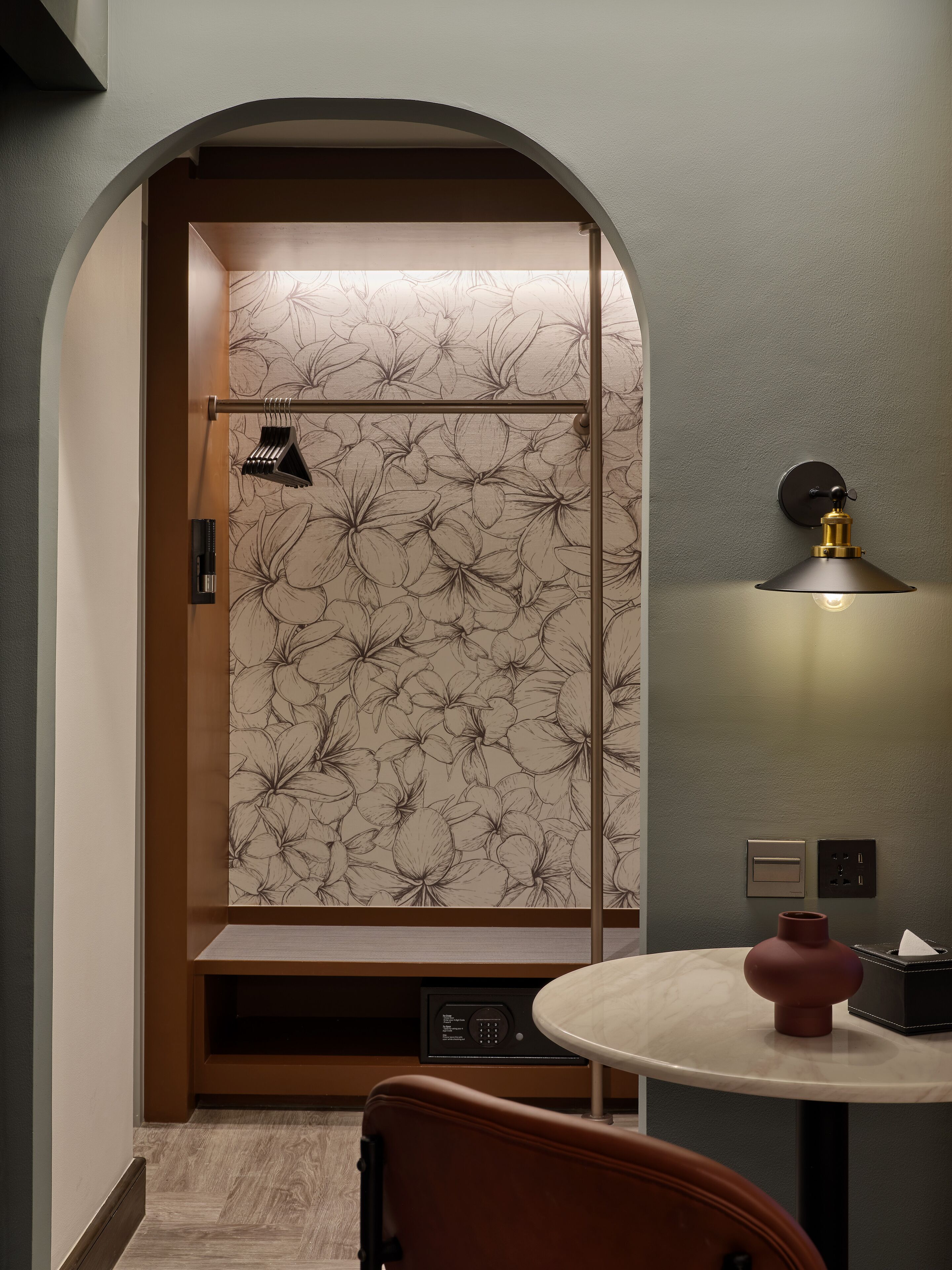 Foto - The Quarter Onnut by UHG