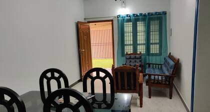 Ground Floor with private entrance
