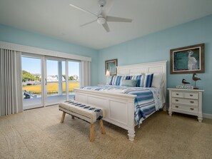 4 bedrooms, iron/ironing board, internet