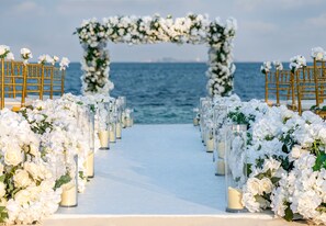 Outdoor wedding area - Al Maya Island & Resort (Abu Dhabi)