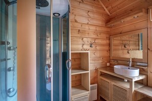 Douche, séchoir à cheveux