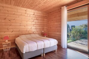 4 chambres, fer et planche à repasser, Wi-Fi gratuit