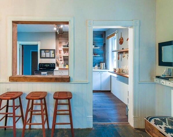 Interior - Century home for seasonal rent (Singhampton)