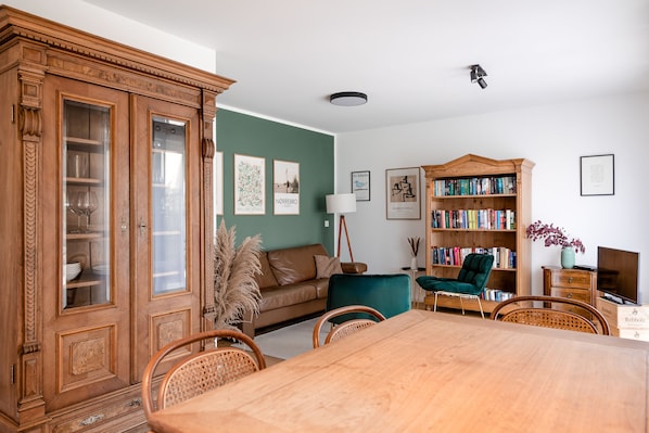 Interior - Vacation apartment "Pinie" in Radolfzell-Liggeringen with terrace (Radolfzell am Bodensee)