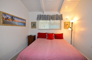 3 bedrooms, iron/ironing board, travel cot, bed sheets