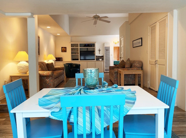 337ca: Charming 2-bdr Avalon Cottage On The Flats - Avalon, CA