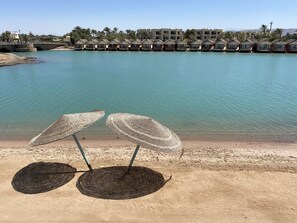 Beach nearby, sun-loungers, beach towels