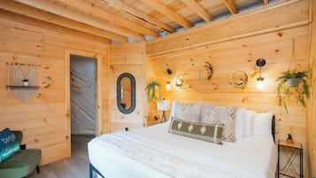 1 bedroom, internet, bed sheets