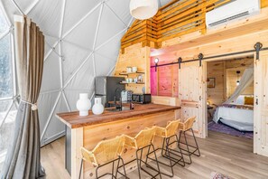 1 bedroom, Internet, bed sheets