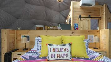 1 bedroom, internet, bed sheets