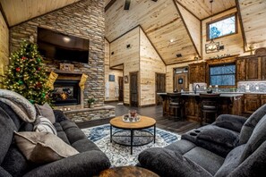 Smart TV, fireplace, stereo